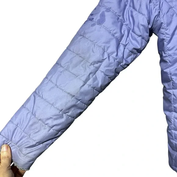 The North Face Girls Mossbud Swirl Parka, Purple Size Medium W/ Flaws - Picture 6 of 13